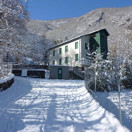 Appartements Les Pins Cierp エクステリア 写真