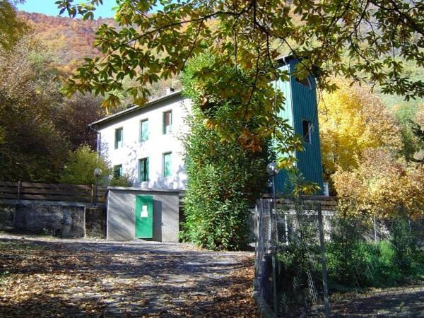 Appartements Les Pins Cierp エクステリア 写真